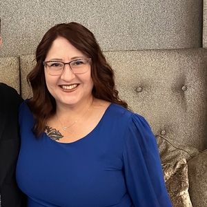 Meet your Posher, Teresa
